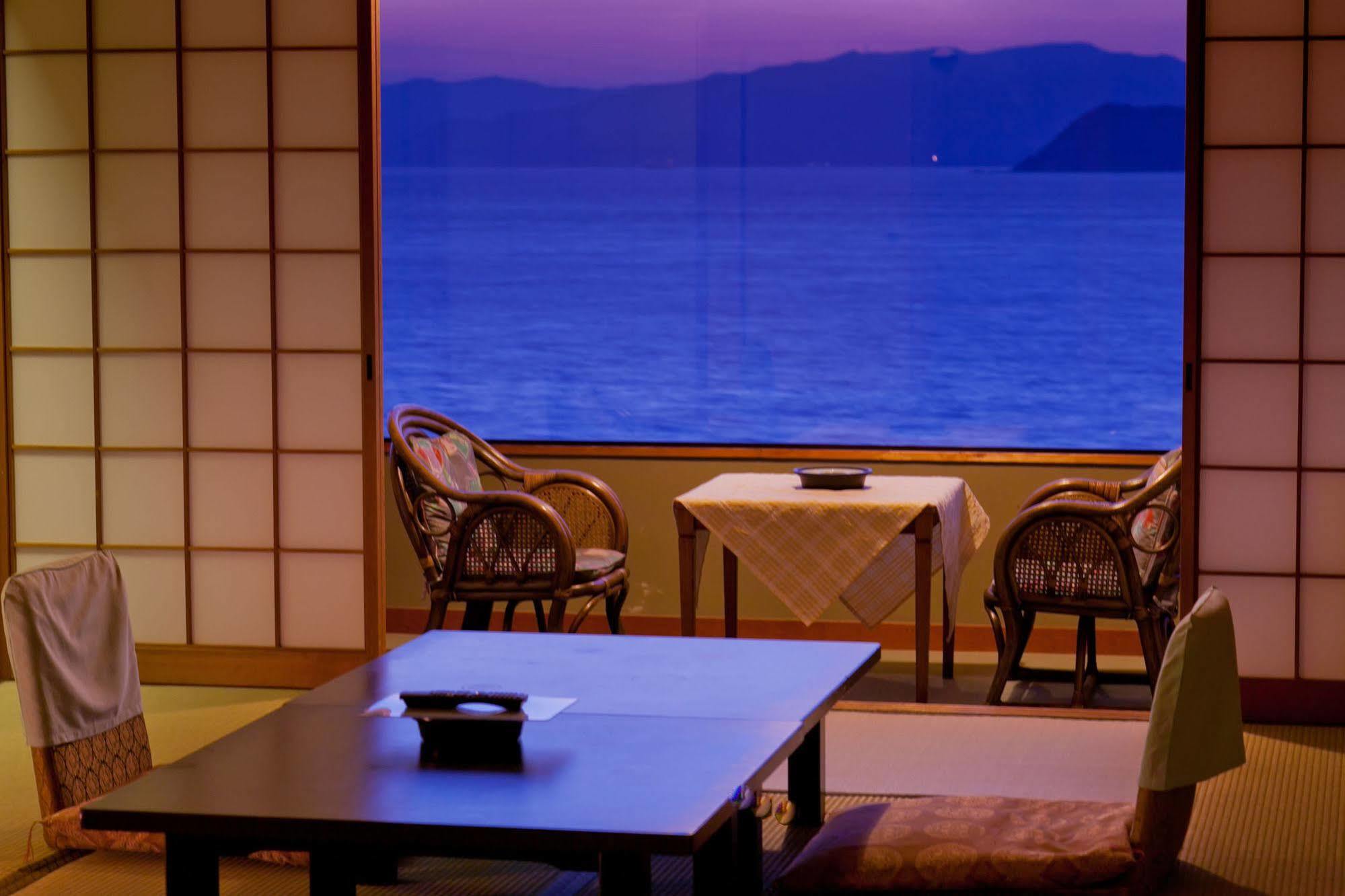 Hotel Wakayama Kada Onsen Kada Kaigetsu Exterior foto
