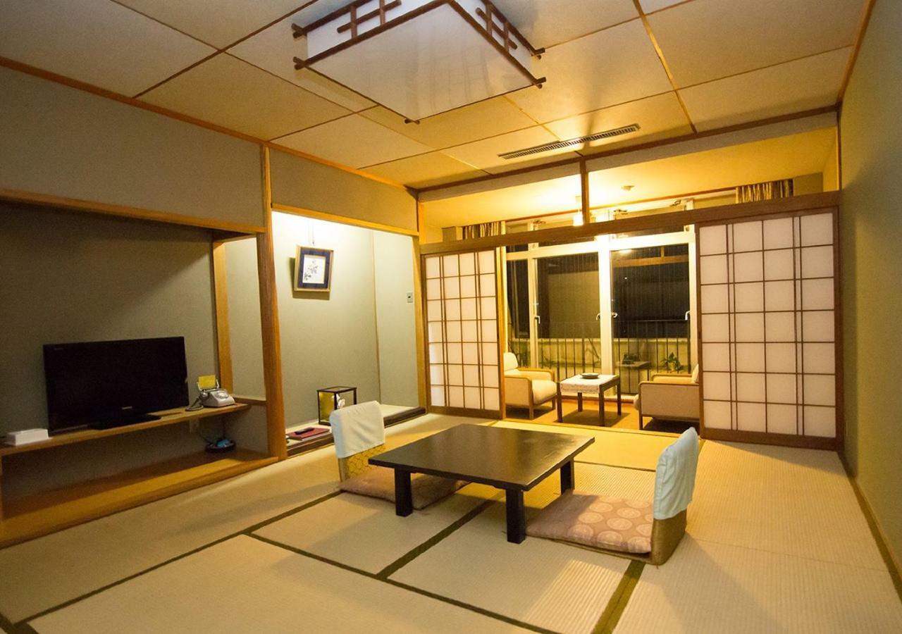 Hotel Wakayama Kada Onsen Kada Kaigetsu Exterior foto